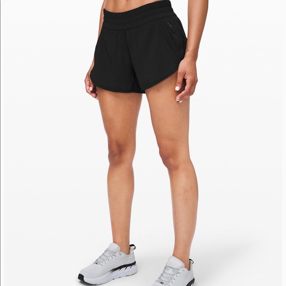Lululemon tracker LR short 4” lined